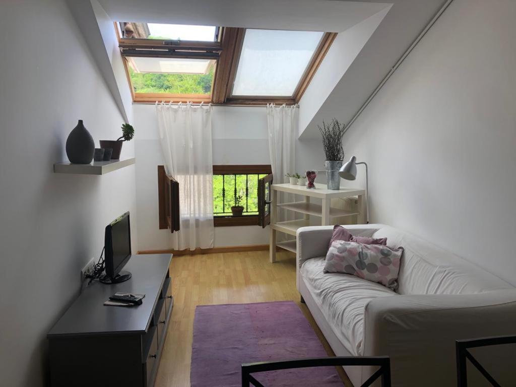 Ferienwohnung El Nial De L'Andolina Onís Exterior foto